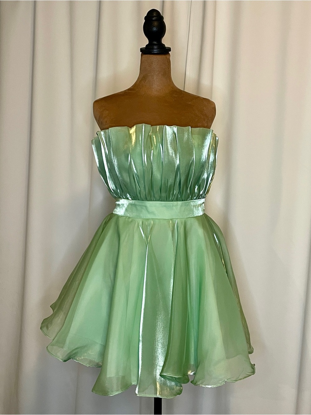 NWOT MARBLE Shimmery Mint Green Strapless Party Dress